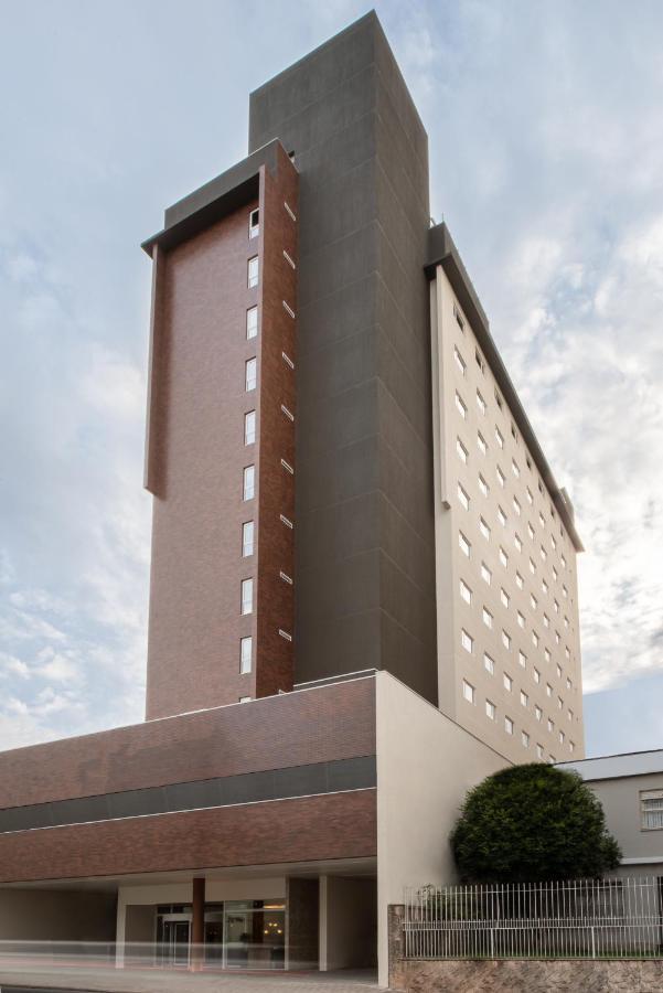 Intercity Curitiba Batel Exterior photo